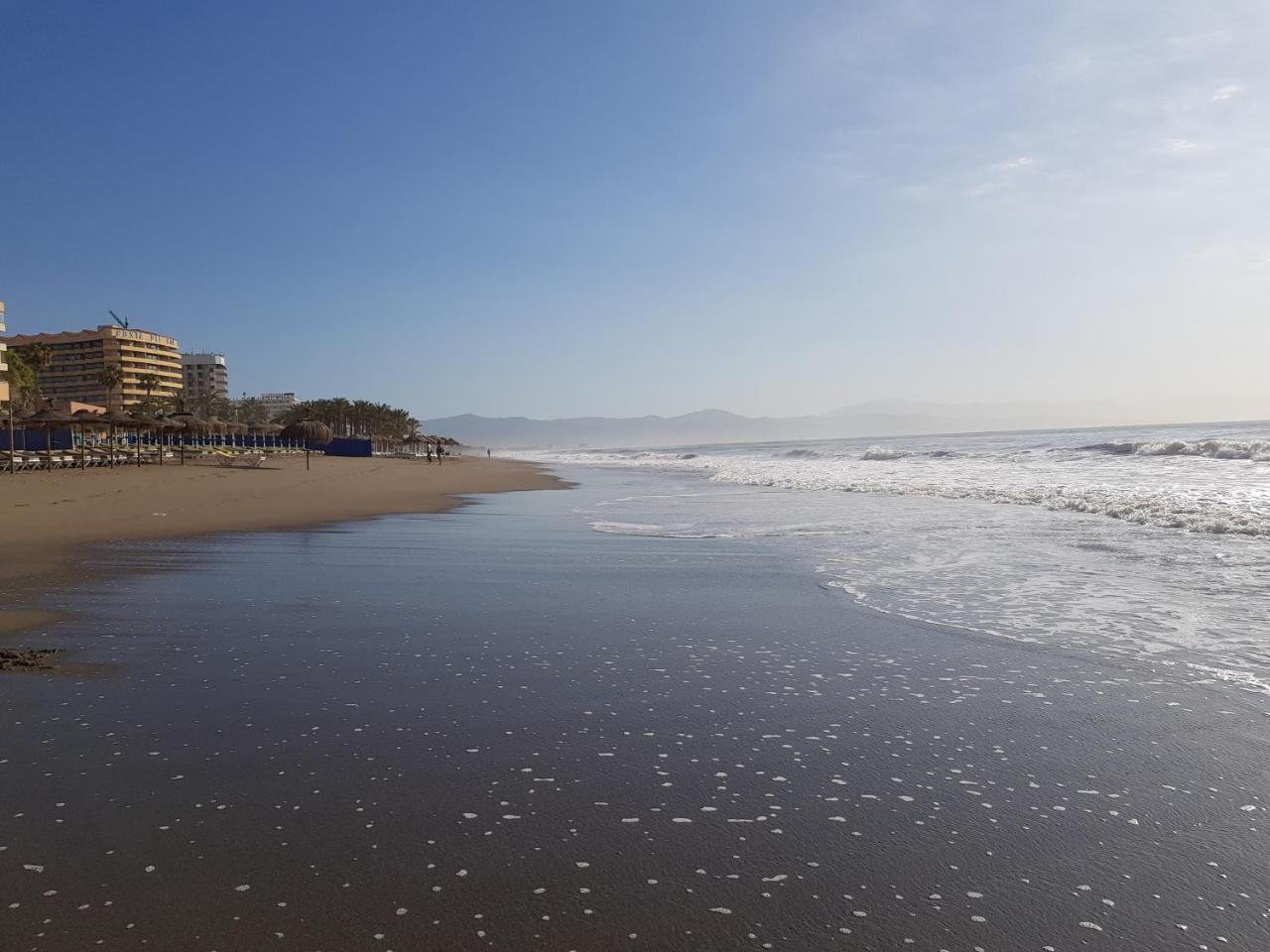 Lujoso Duplex En La Playa Con Vistas Al Mar Apartamento Torremolinos Exterior foto